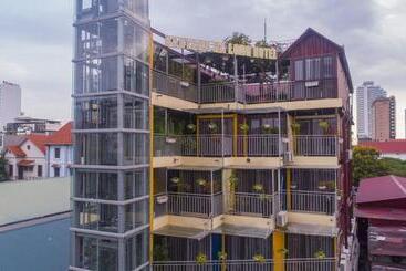 هتل Babylon Ha Long