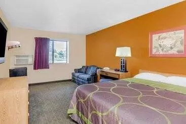Hotelli Super 8 By Wyndham Charlotte/amusement Park Area