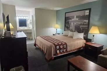 فندق على الطريق Budgetel Inn & Suites