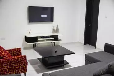 Lifestyle18 Hotel And Shortlet Apartments