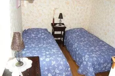 Aamiaismajoitus (B&B) Chambres D'hôtes Domaine D'en Baleux