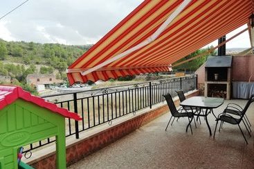 Casa Rural Puente Del Segura E