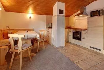 Pensão Gã¤stehaus Drahrer  Chiemgau Karte