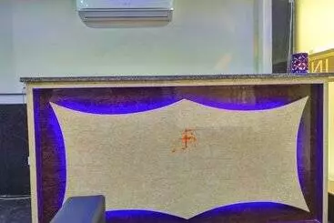 בית מלון כפרי Airport T Palace