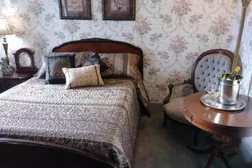 Bed and Breakfast The Thayer