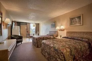 酒店 Tarpon Shores Inn