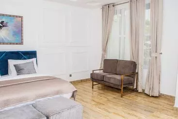 Hotel Etor Residence