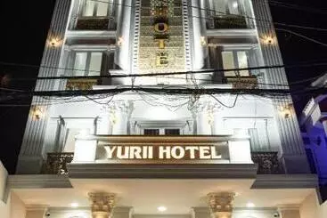 هتل Yurii