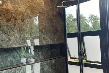 Herberge The Willow Phangan