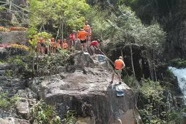 هتل Dalat Happy Hostel