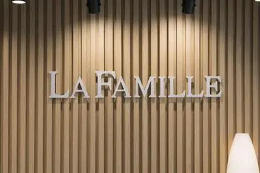 Hotel La Famille