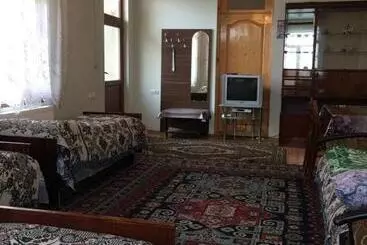 Ostello Huseyn Houses