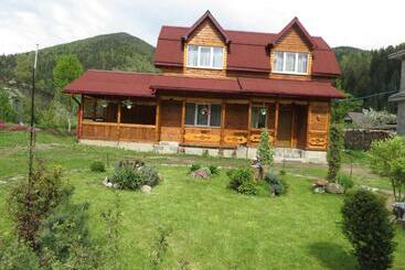 Pensiune Bilyy Kamin Guest House