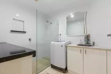 Turistihuoneistot Casuarina Dreaming Townhouse With Pool