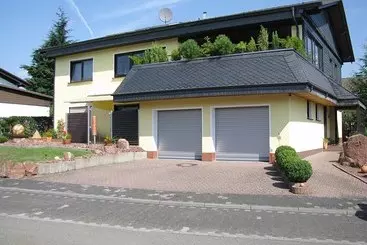 Turistihuoneistot Large And Well Equipped Holiday Home In The Sauerland