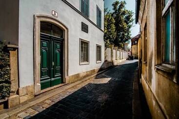 Apartamentos turísticos Old Town Tale