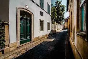 آپارتمان‌های توریست‌ها Old Town Tale