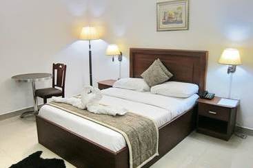 Pension Gurunar Guesthouse Victoria Island