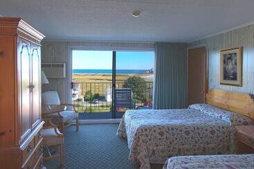 Отель The Vista