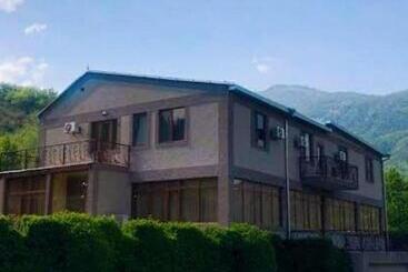 Hotel Ijevan Golden Resort