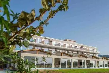 Laguna Holiday Resort