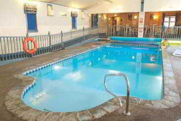 Otel Mackay S Spa Lodge