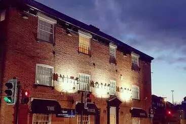 ホテル The White Horse