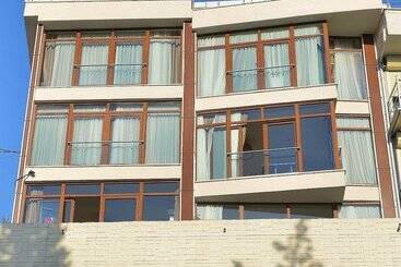 آپارتمان‌های توریست‌ها Bude Suite