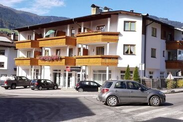 Tourist flats Ferienwohnung Himler