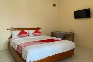 Hotel Oyo 3168 Utama Sari Residence
