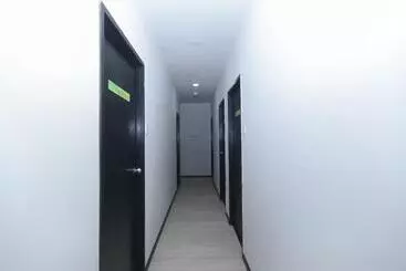 Hotel Spot On 89838 Lm Residence