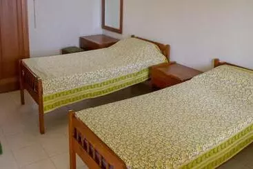 Aamiaismajoitus (B&B) Camellia Heights 1&2