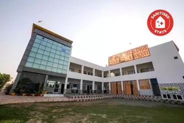 Hotel Capital O 70965 Sudhir  And Banquet