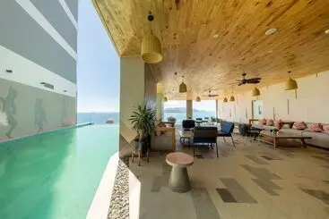 Hotel The Empyrean Nha Trang