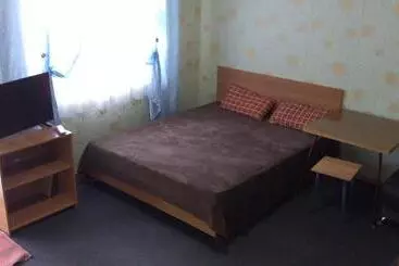 پانسیون Podsolnukhi Guest House