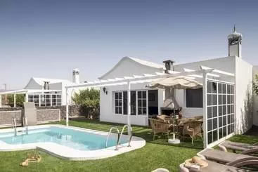 Hyde Park Lane Villas