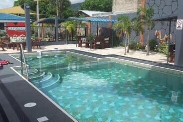 Hotel Cave Beach Resort Boutique Luxury Accomodation