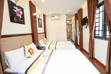هتل Khách Sạn Triều Dâng