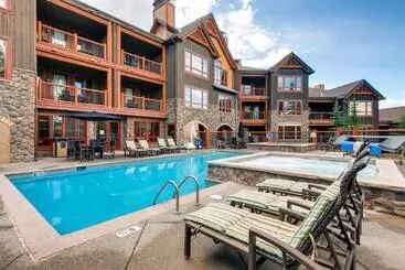 هتل آپارتمان Breckenridge Luxury Ski In, Ski Out Condos