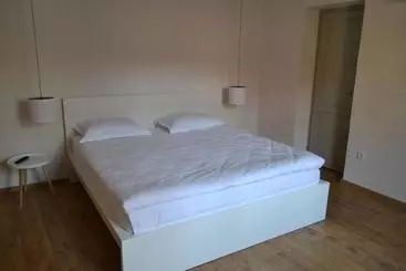 Pension Jules Home