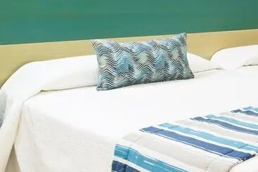 Hotell Hovima La Pinta Beachfront Family