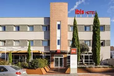 Отель Ibis Granada