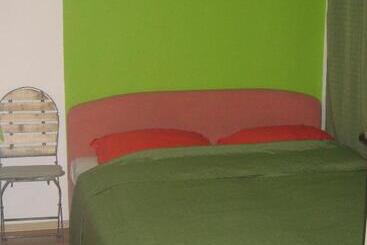 پانسیون Guesthouse Panorama