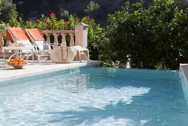 Hotel Rural Fornalutx Petit Hotel Bed & Breakfast