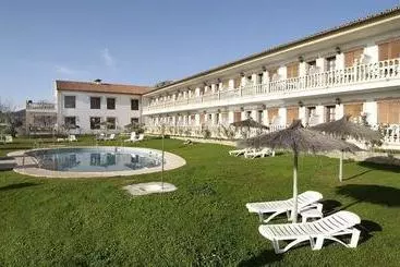 هتل Sol y Sierra