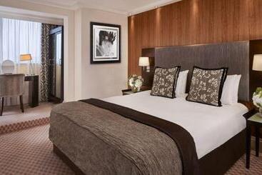 هتل The Cavendish London