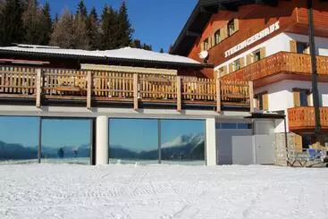 Alberg Panorama Restaurant Sterzingerhaus 1.930m