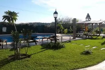 هتل آپارتمان Piedra De Agua