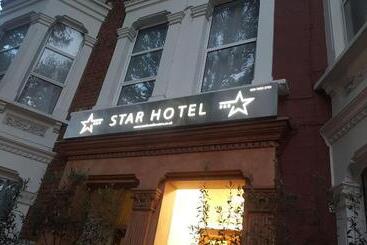 تختخواب و صبحانه Star