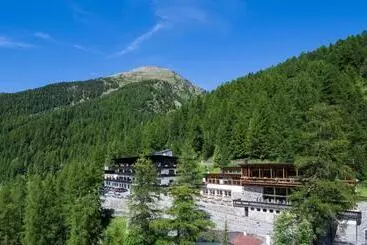 Hotel Zebru